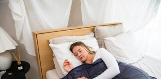 How To Use a Sleep Monitor To Improve Rest