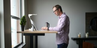 The 6 Best Standing Desks for Canadians With Back Pain: Ergonomic Fit and Height Range – 2026 Review